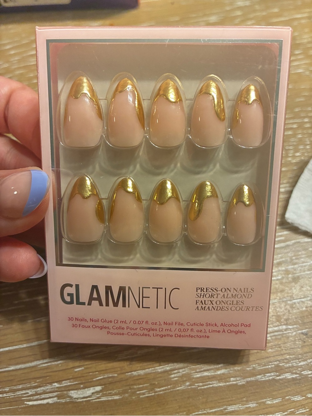 GLAMNETIC Short Almond Golden Touch Press-On Nails